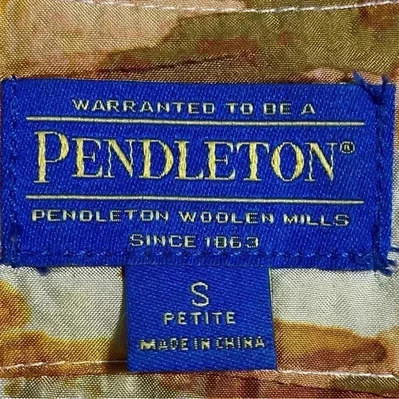 Pendleton Top S Multi Watercolor Silk Lightweight Button Down Chest Pockets NWOT - Picture 6 of 7